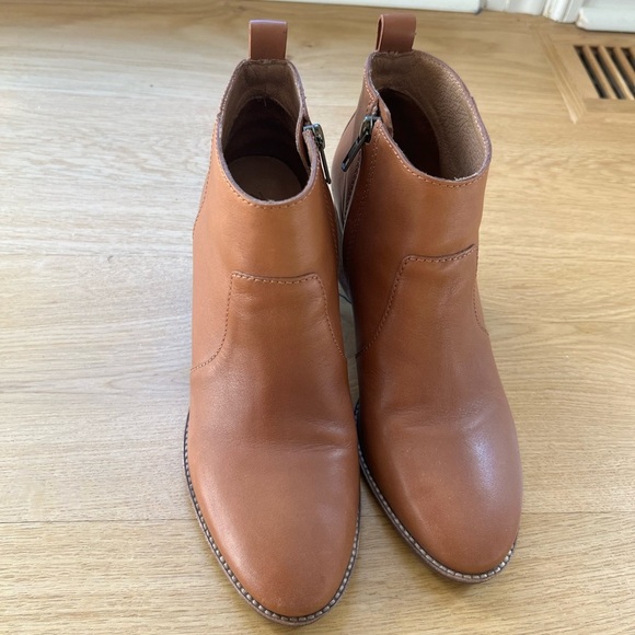 Madewell tan brown leather stacked block heel ankle boots - Picture 3 of 11